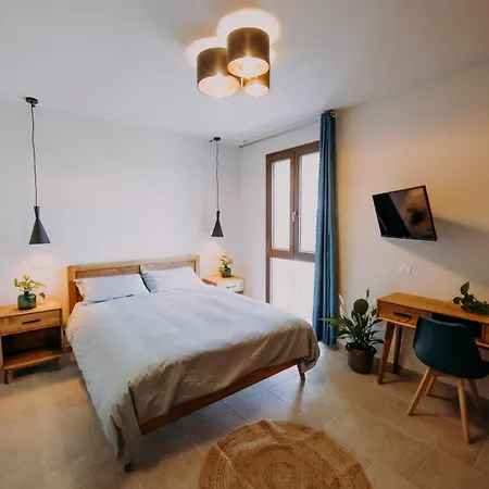 Casa Emilia With Cocktail Bar 3*