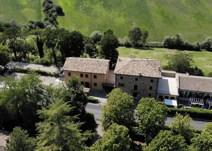 Casa Emilia With Cocktail Bar Oda ve Kahvaltı